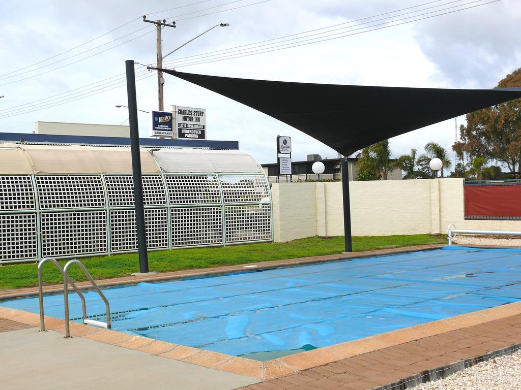 Charles Sturt Motor Inn West Wyalong Kültér fotó